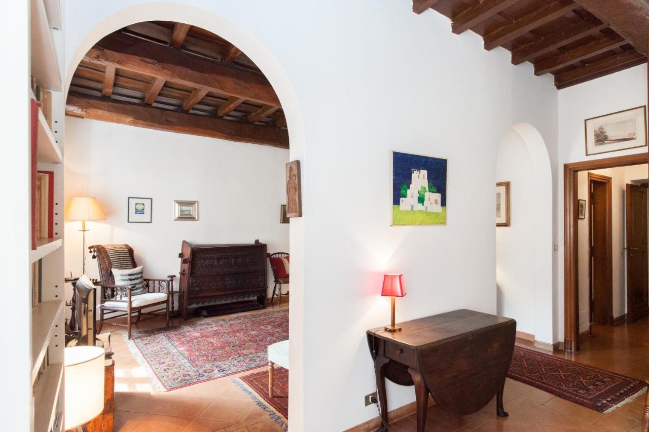 Libri Flat Apartment Rome Bagian luar foto